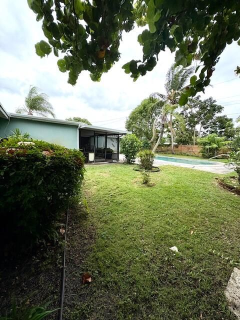 На продажу: $520,000 (4 спален, 2 ванн, 1569 Квадратных фут)