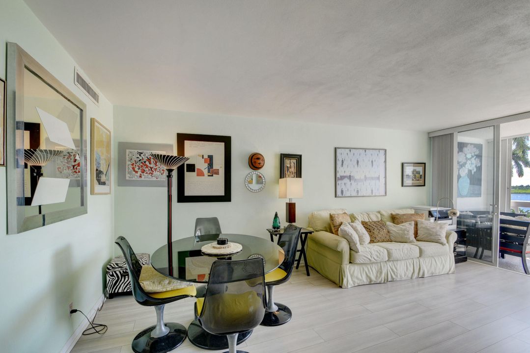 Activo con contrato: $3,000 (1 camas, 1 baños, 788 Pies cuadrados)