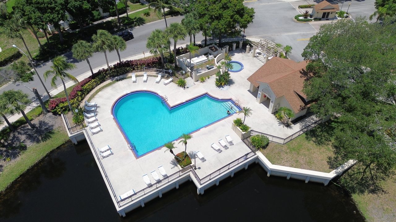 На продажу: $350,000 (3 спален, 2 ванн, 1386 Квадратных фут)