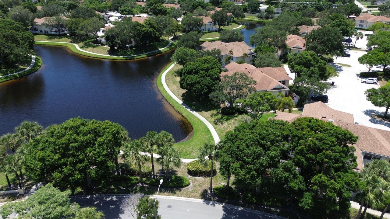 На продажу: $350,000 (3 спален, 2 ванн, 1386 Квадратных фут)