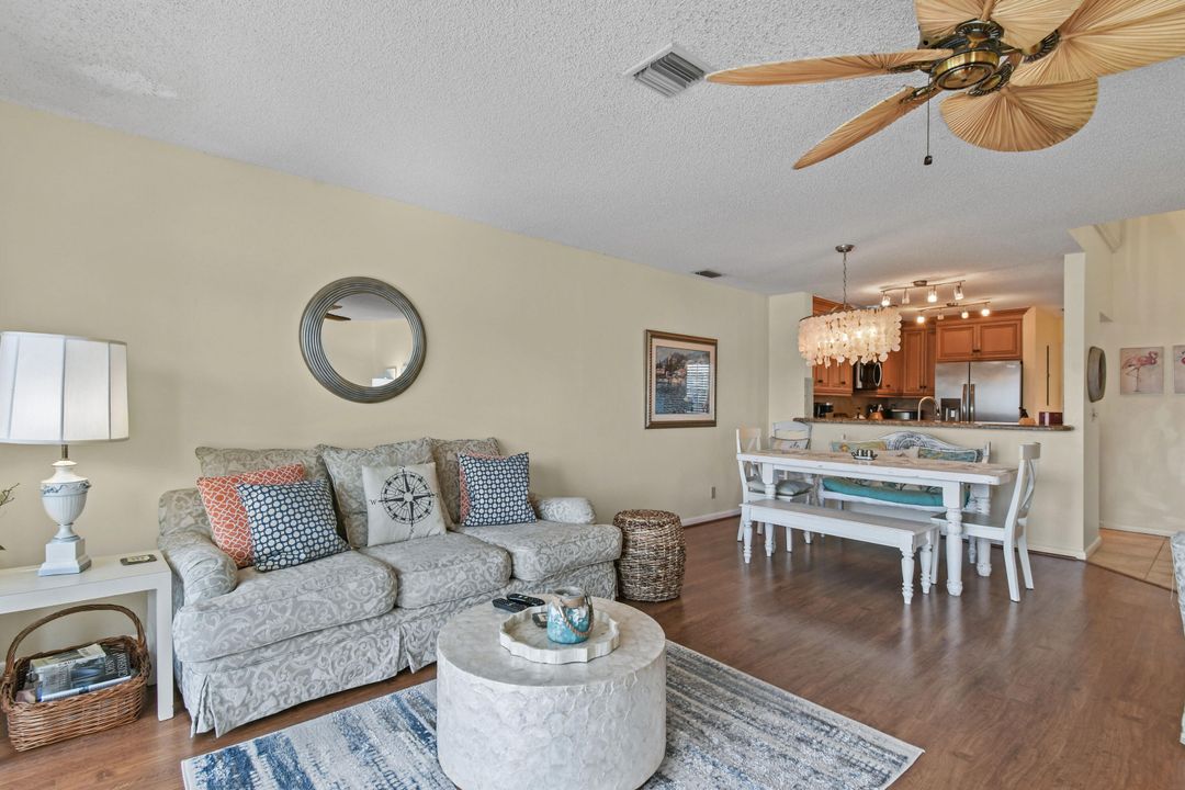 Activo con contrato: $3,000 (2 camas, 2 baños, 1431 Pies cuadrados)