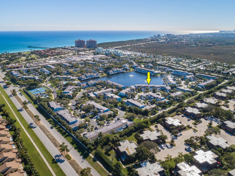 Activo con contrato: $3,000 (2 camas, 2 baños, 1431 Pies cuadrados)