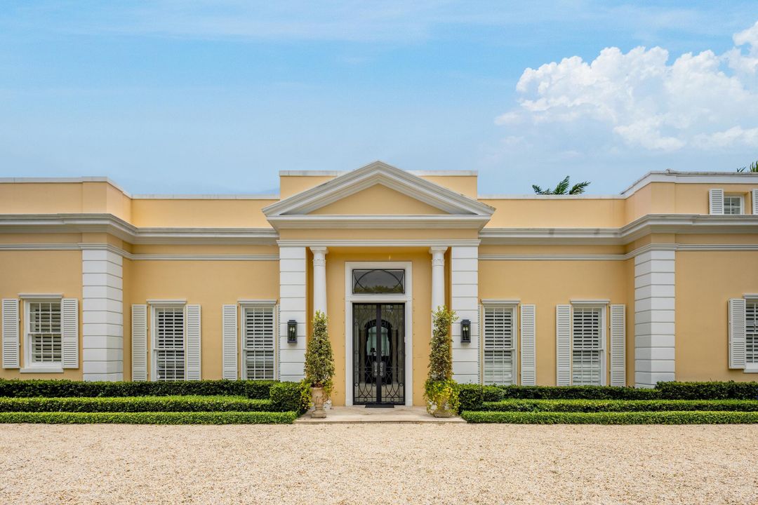 Recently Sold: $22,000,000 (4 beds, 5 baths, 6493 Square Feet)