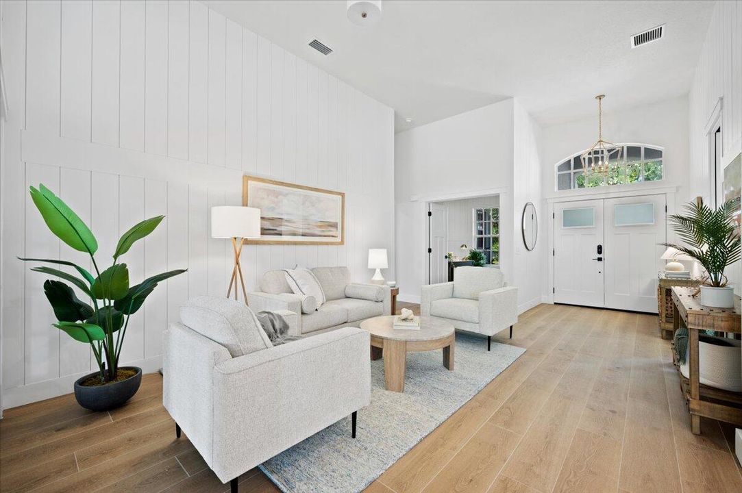 Activo con contrato: $899,900 (5 camas, 3 baños, 2338 Pies cuadrados)