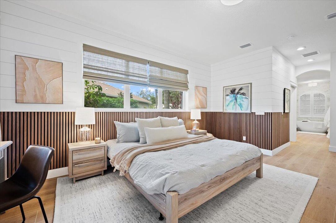 Activo con contrato: $899,900 (5 camas, 3 baños, 2338 Pies cuadrados)