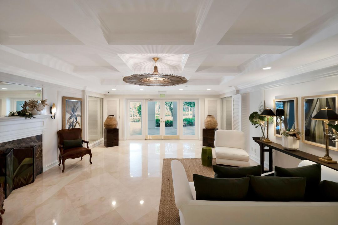 For Sale: $3,500,000 (4 beds, 5 baths, 4372 Square Feet)