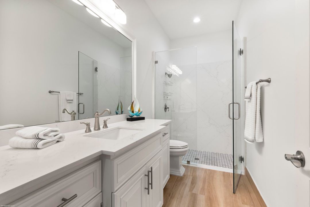 На продажу: $13,795,000 (5 спален, 7 ванн, 8254 Квадратных фут)