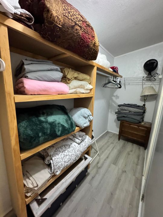 En Venta: $54,900 (2 camas, 2 baños, 1400 Pies cuadrados)