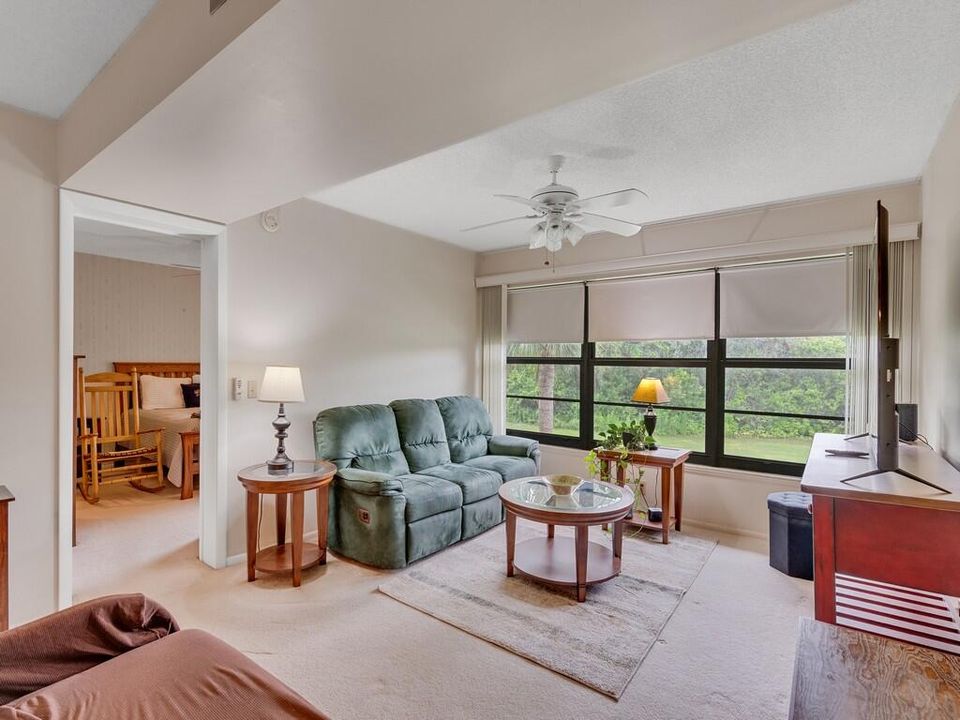 For Rent: $1,500 (2 beds, 2 baths, 1188 Square Feet)