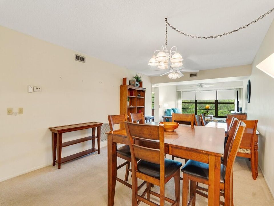 For Rent: $1,500 (2 beds, 2 baths, 1188 Square Feet)