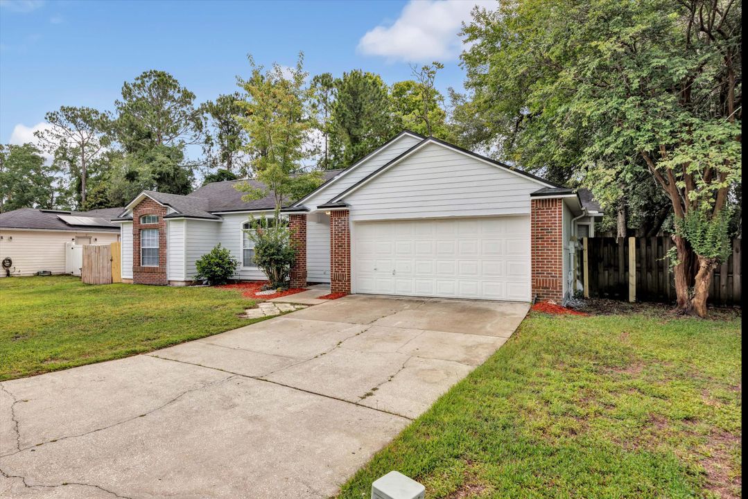 En Venta: $280,000 (3 camas, 2 baños, 1690 Pies cuadrados)