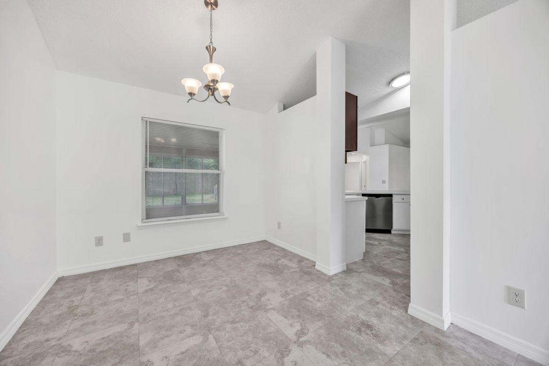 En Venta: $280,000 (3 camas, 2 baños, 1690 Pies cuadrados)