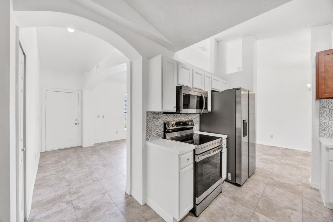 En Venta: $280,000 (3 camas, 2 baños, 1690 Pies cuadrados)