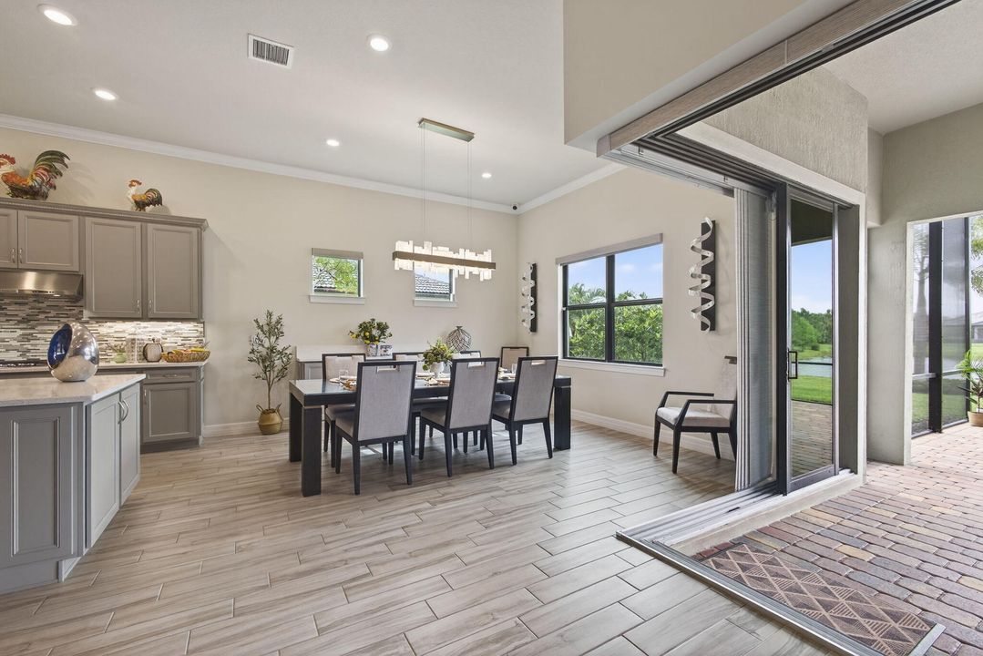 Под контрактом: $1,200,000 (3 спален, 3 ванн, 2534 Квадратных фут)