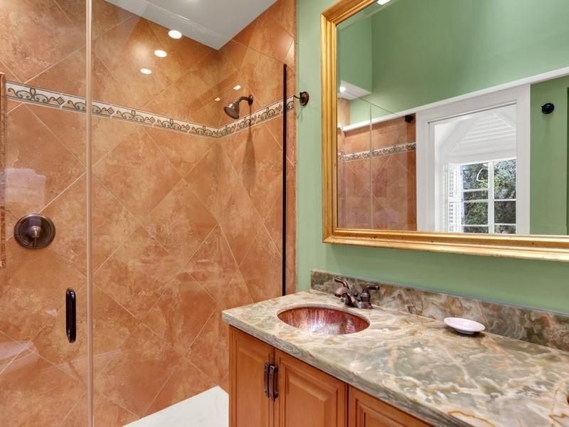 На продажу: $330,000 (2 спален, 2 ванн, 1665 Квадратных фут)