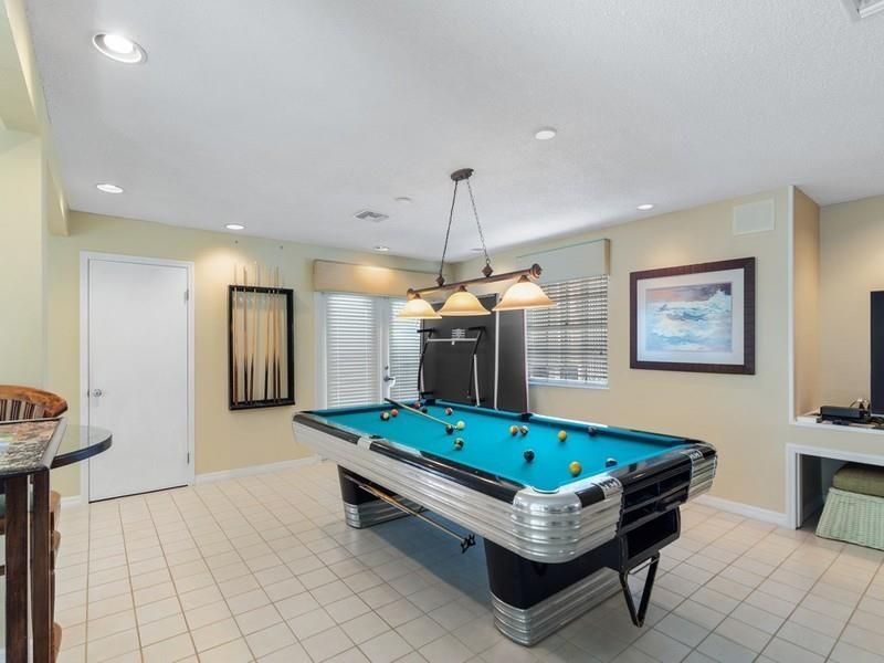 На продажу: $330,000 (2 спален, 2 ванн, 1665 Квадратных фут)