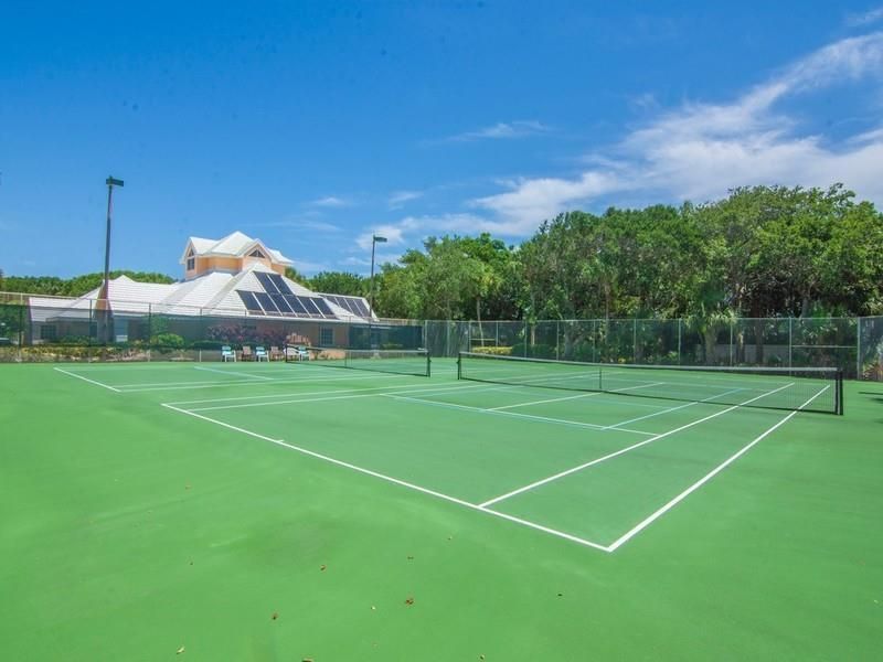 На продажу: $330,000 (2 спален, 2 ванн, 1665 Квадратных фут)