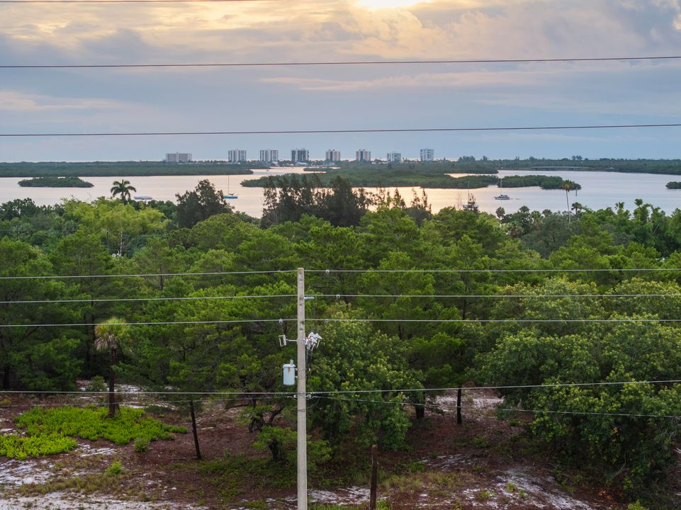 Activo con contrato: $2,000,000 (0 camas, 0 baños, 0 Pies cuadrados)