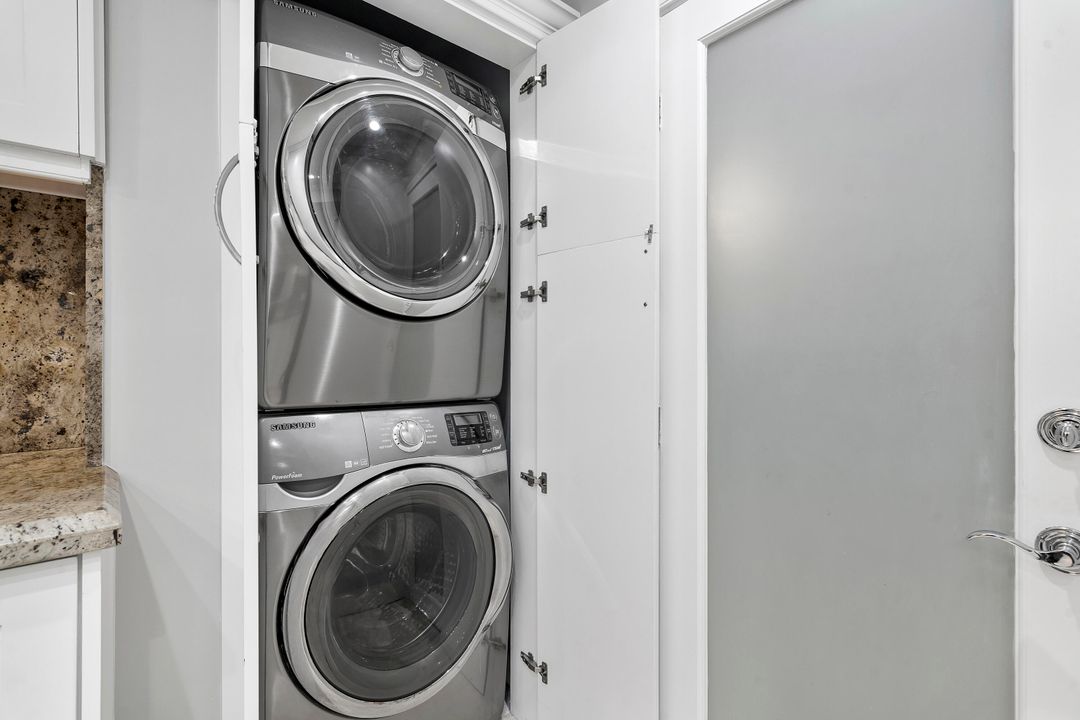 待售: $1,635,000 (4 贝兹, 4 浴室, 2160 平方英尺)