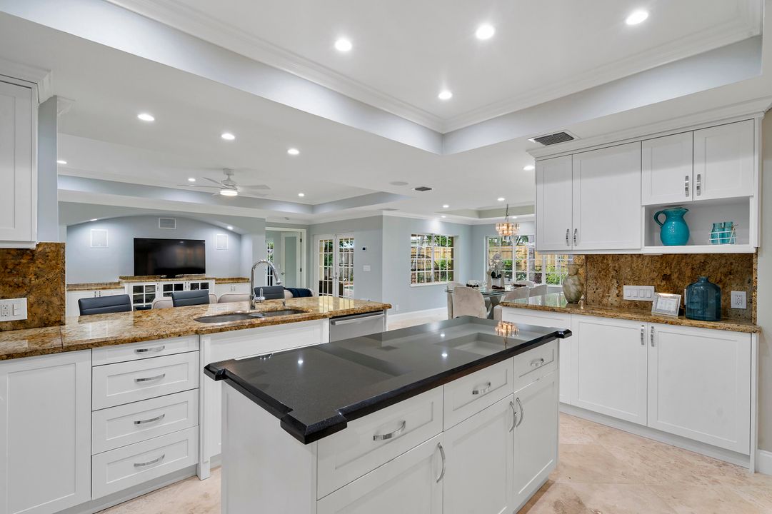 待售: $1,635,000 (4 贝兹, 4 浴室, 2160 平方英尺)