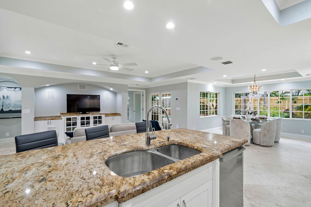 待售: $1,635,000 (4 贝兹, 4 浴室, 2160 平方英尺)