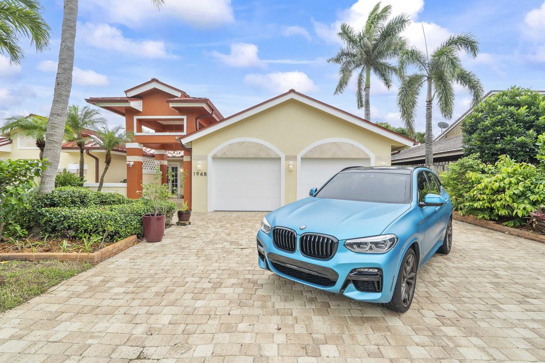 待售: $1,635,000 (4 贝兹, 4 浴室, 2160 平方英尺)