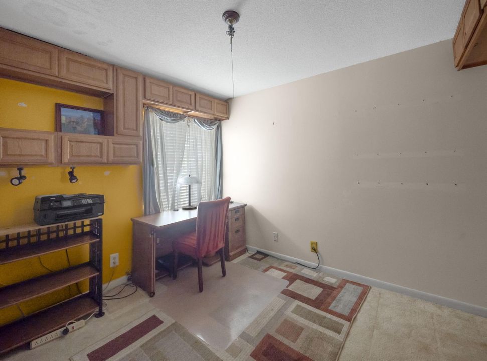 Activo con contrato: $149,000 (2 camas, 2 baños, 884 Pies cuadrados)