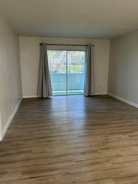 En Venta: $74,500 (1 camas, 1 baños, 894 Pies cuadrados)