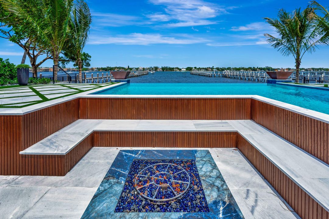 For Sale: $8,999,999 (7 beds, 8 baths, 8475 Square Feet)