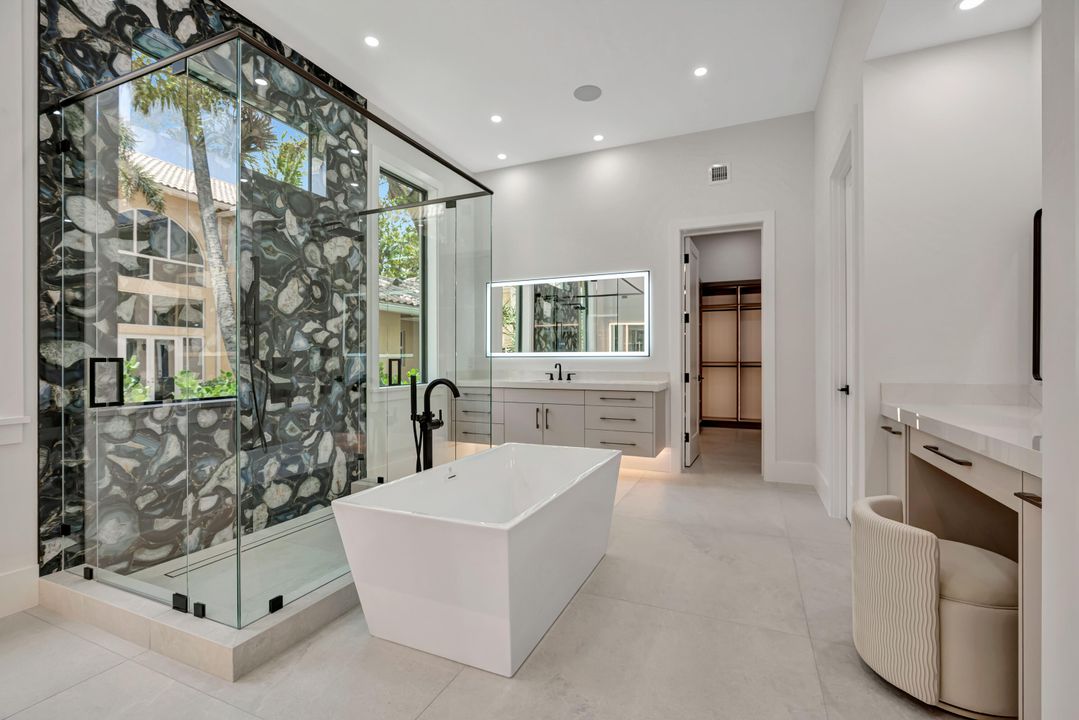 For Sale: $8,999,999 (7 beds, 8 baths, 8475 Square Feet)