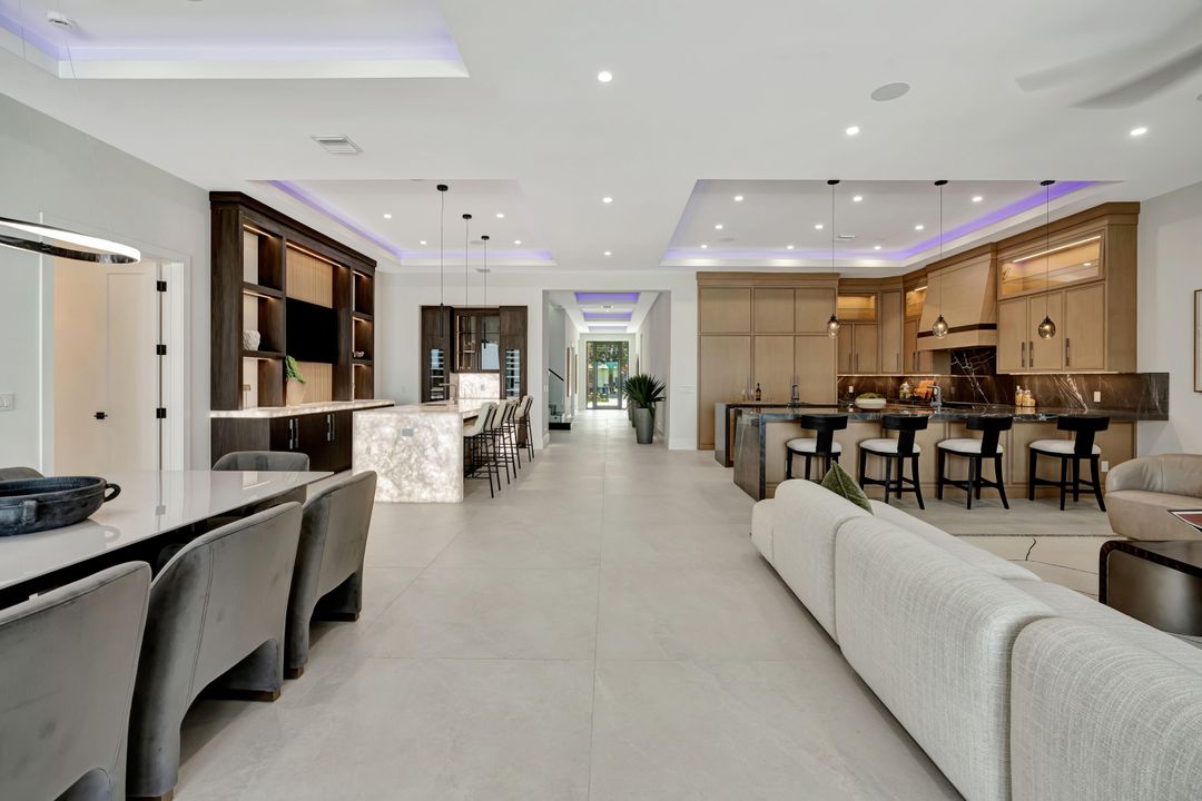 For Sale: $8,999,999 (7 beds, 8 baths, 8475 Square Feet)