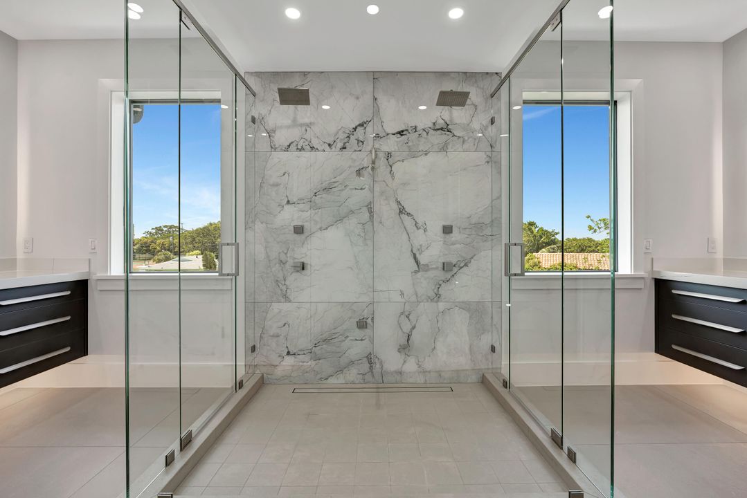 For Sale: $8,999,999 (7 beds, 8 baths, 8475 Square Feet)