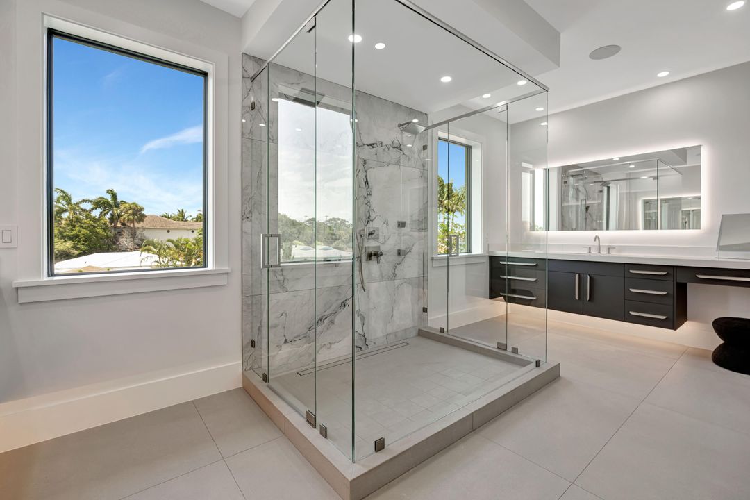 For Sale: $8,999,999 (7 beds, 8 baths, 8475 Square Feet)