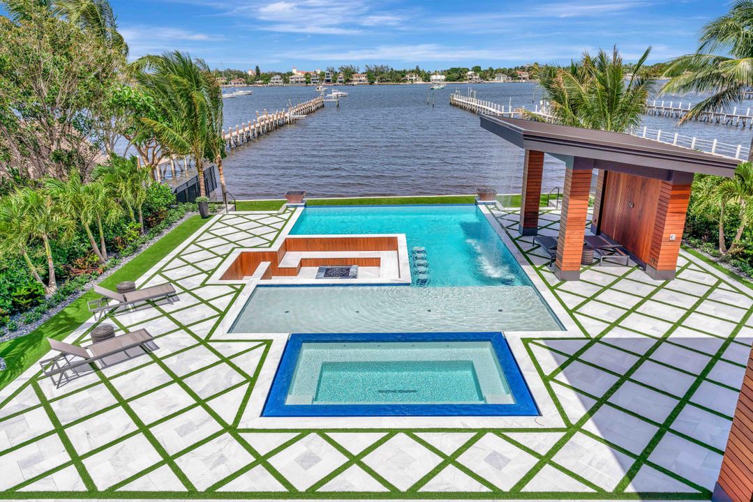 For Sale: $8,999,999 (7 beds, 8 baths, 8475 Square Feet)