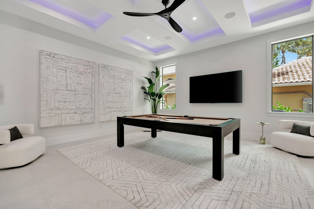 For Sale: $8,999,999 (7 beds, 8 baths, 8475 Square Feet)