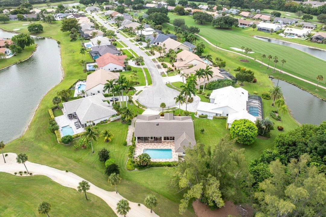 合同活跃: $1,175,000 (3 贝兹, 3 浴室, 3009 平方英尺)