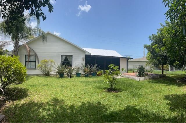 En Venta: $349,900 (3 camas, 2 baños, 1734 Pies cuadrados)