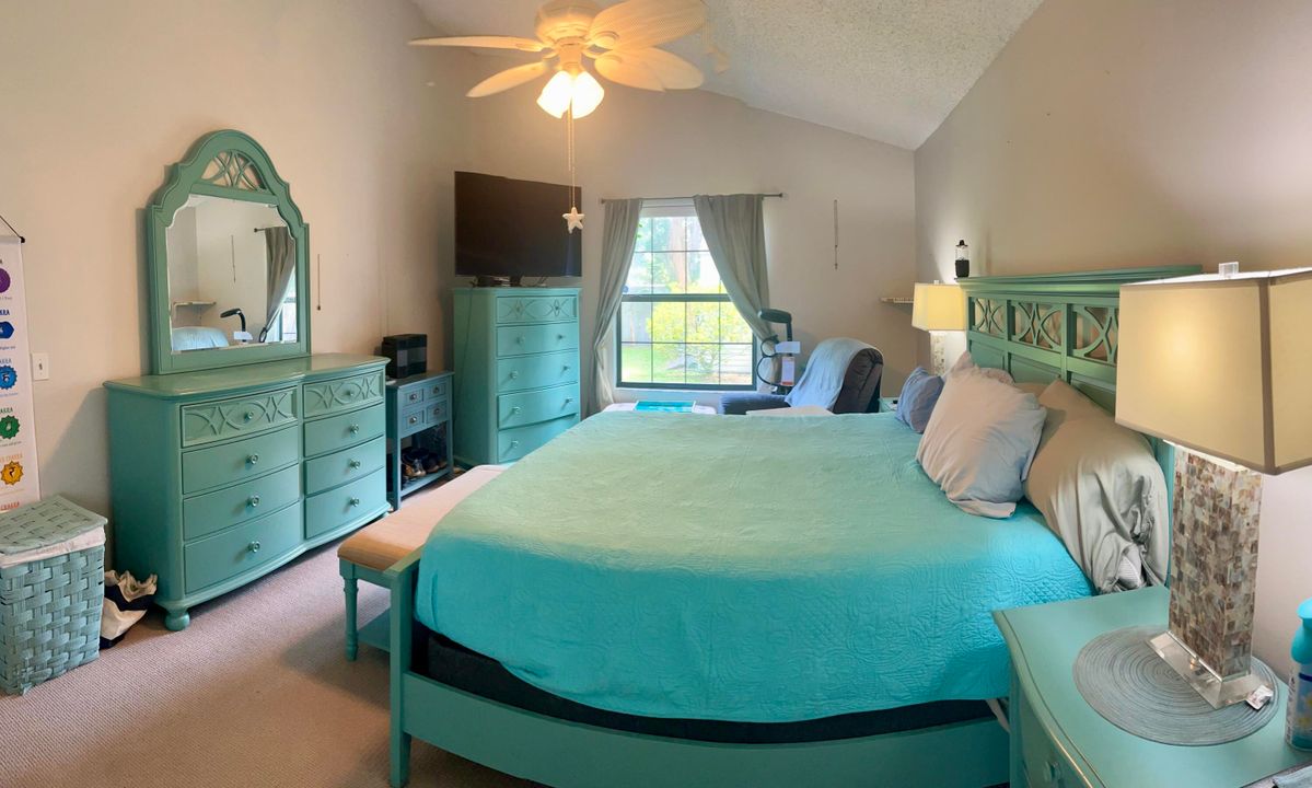 En Venta: $349,900 (3 camas, 2 baños, 1734 Pies cuadrados)