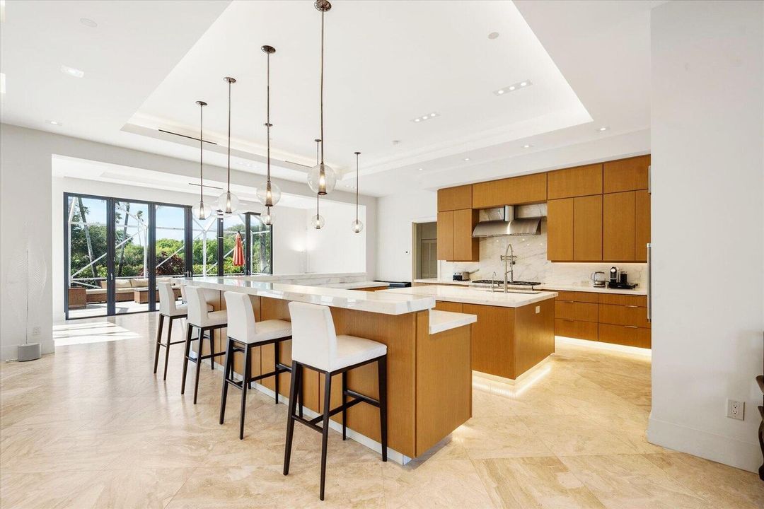 En Venta: $6,350,000 (7 camas, 4 baños, 4710 Pies cuadrados)