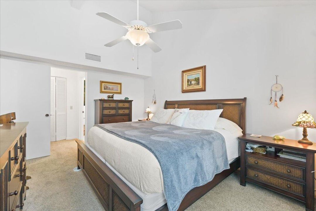 For Sale: $199,500 (2 beds, 3 baths, 1460 Square Feet)