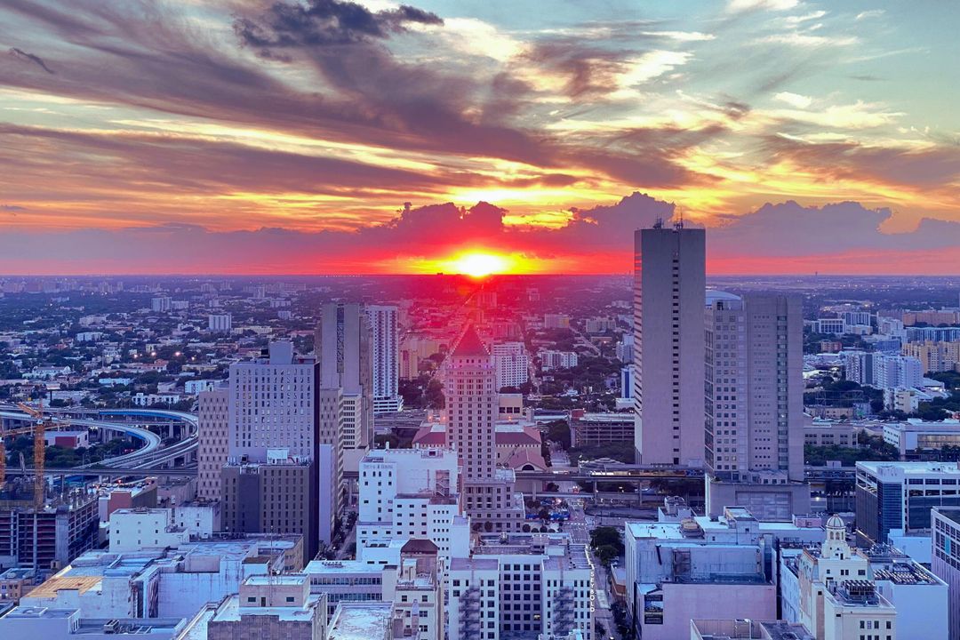 На продажу: $334,000 (0 спален, 1 ванн, 567 Квадратных фут)