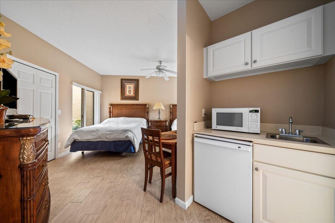 En Renta: $1,200 (1 camas, 1 baños, 400 Pies cuadrados)