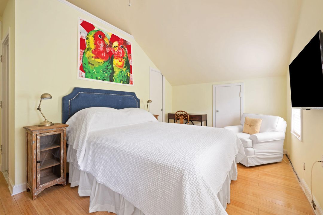 For Rent: $35,000 (3 beds, 4 baths, 2216 Square Feet)