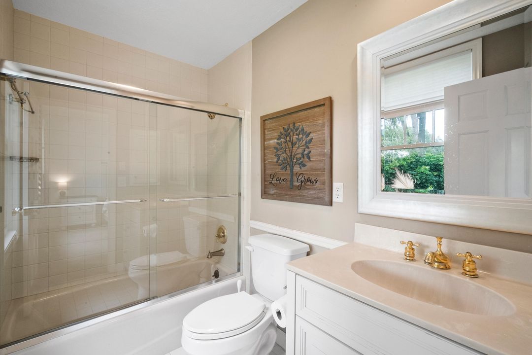 For Rent: $7,899 (3 beds, 3 baths, 2886 Square Feet)