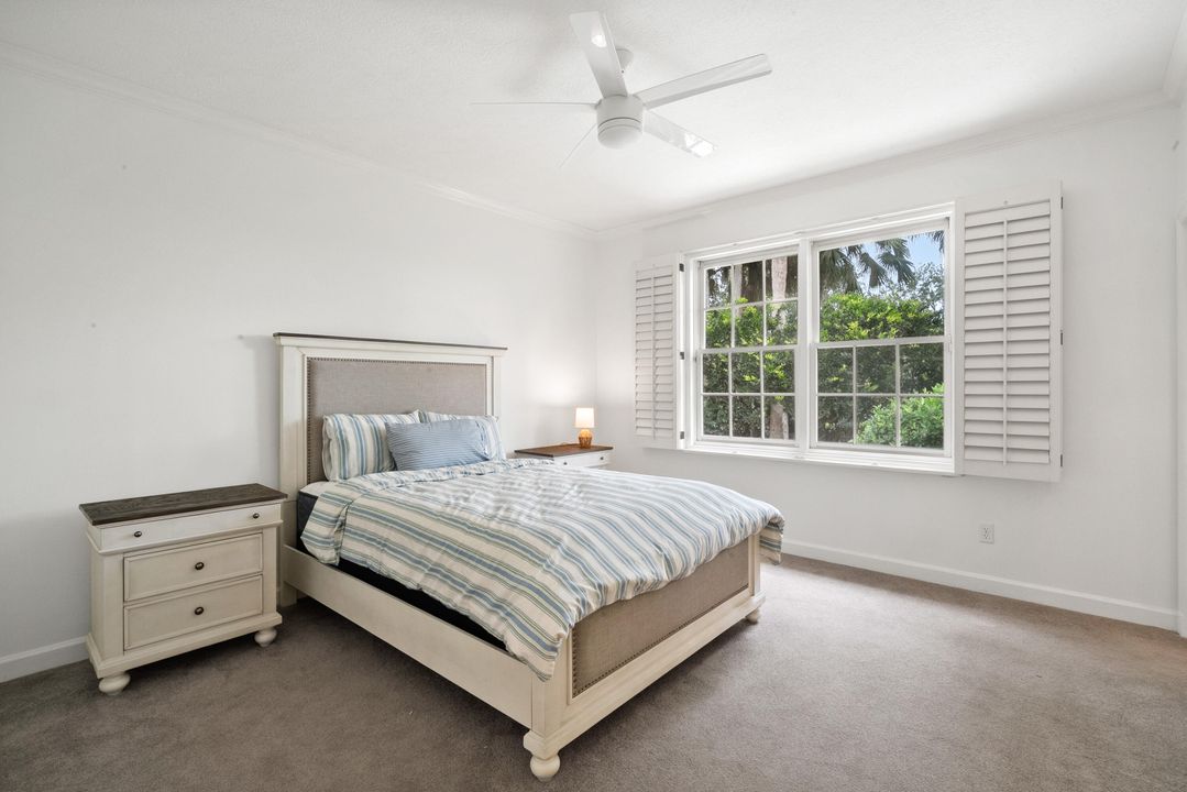 For Rent: $7,899 (3 beds, 3 baths, 2886 Square Feet)