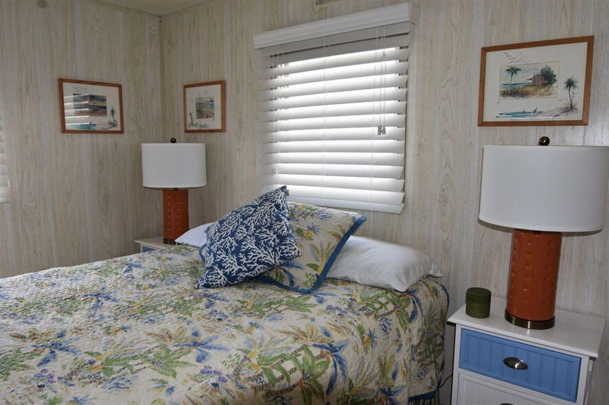 На продажу: $274,900 (1 спален, 1 ванн, 430 Квадратных фут)