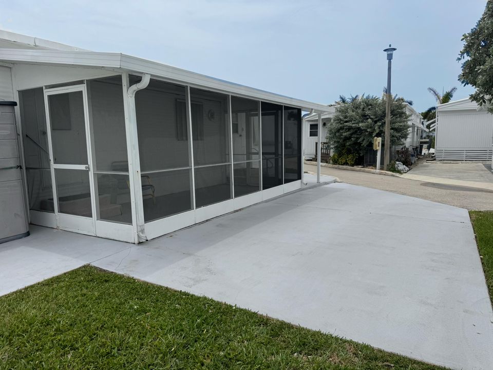 На продажу: $274,900 (1 спален, 1 ванн, 430 Квадратных фут)