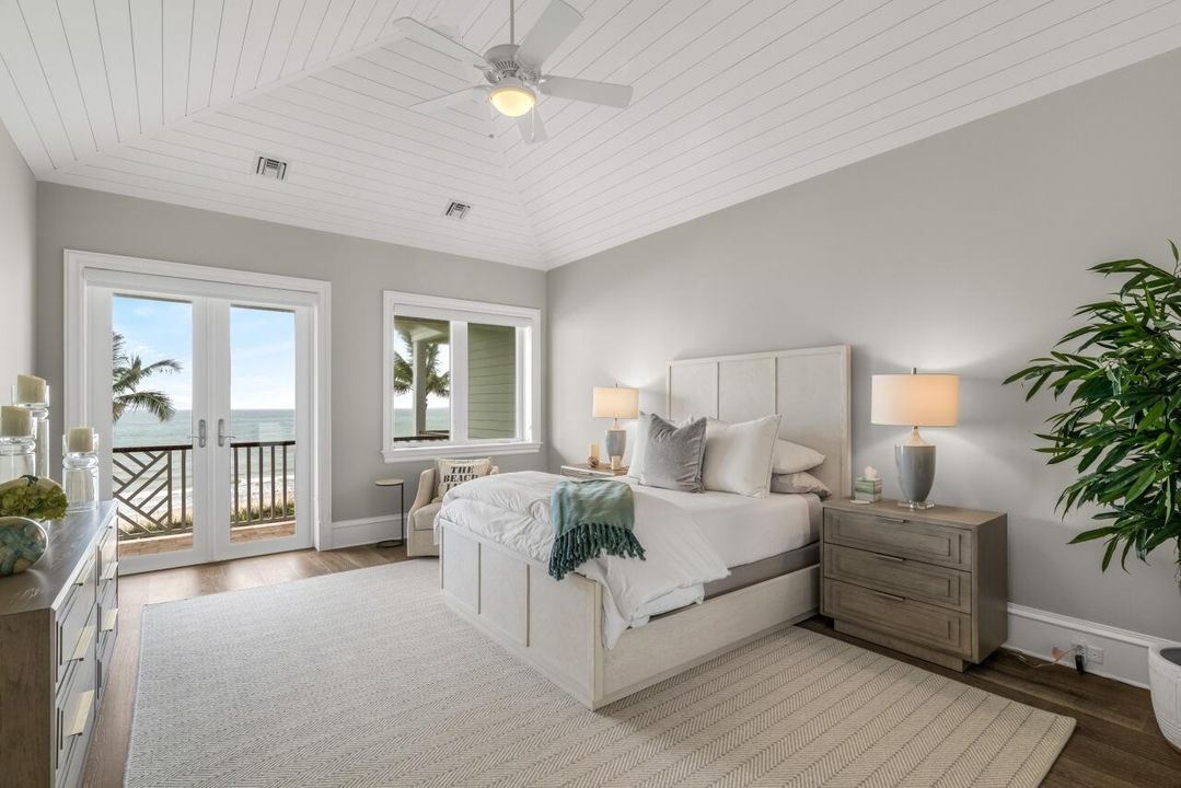 For Sale: $3,395,000 (4 beds, 4 baths, 3297 Square Feet)