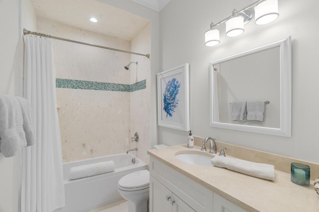 For Sale: $3,395,000 (4 beds, 4 baths, 3297 Square Feet)