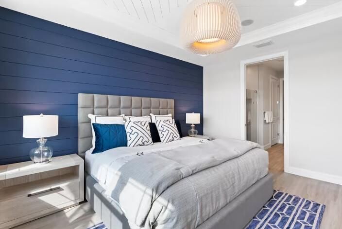 For Sale: $424,950 (2 beds, 2 baths, 1579 Square Feet)